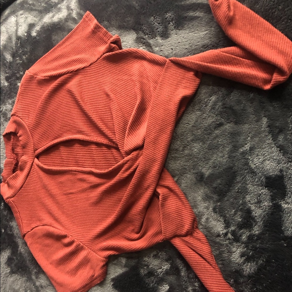 Crop top